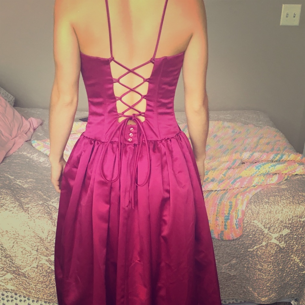 Jessica Mclintock corset-style floor-length dress